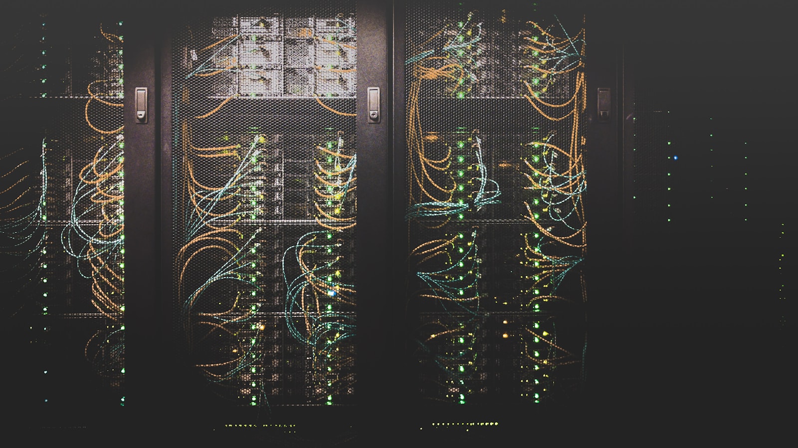 Structured network cabling and patch panel installation